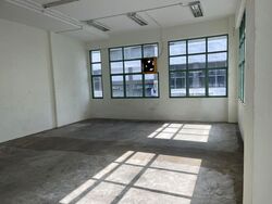 Shun Li Industrial Park (D14), Factory #611771371
